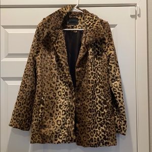 Leopard print soft winter jacket / coat